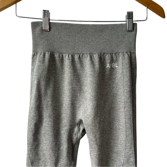AYBL Balance Seamless Leggings Size Small Grey - Picture 2 of 10